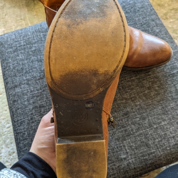 Lucky Brand cognac booties - Picture 4 of 6